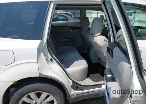 2013 Subaru Forester 2.5X Premium из США, поврежденный, VIN JF2SHADC5DH443393